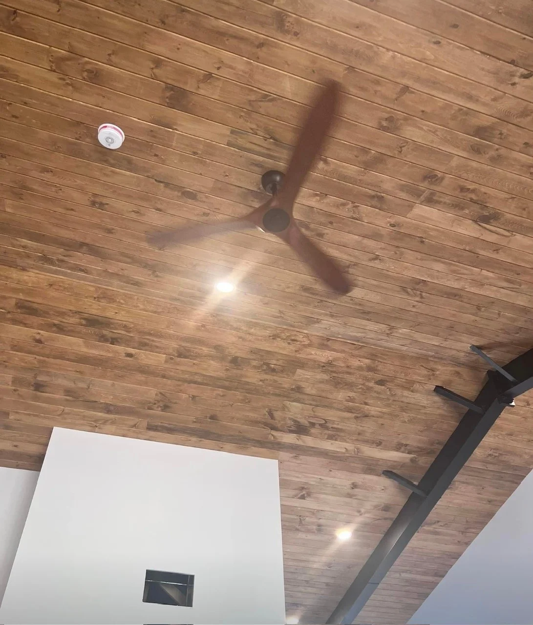 Bonfield, Ontario - BARNDO WOOD CEILING BONFIELD2.webp