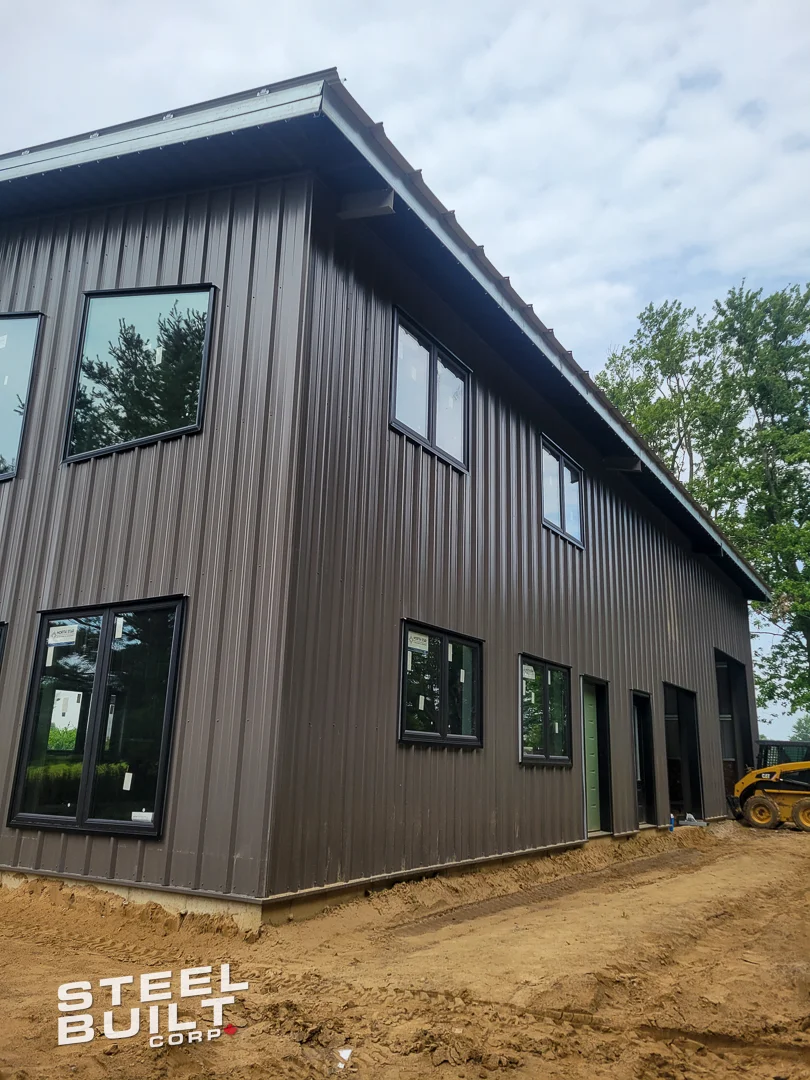 Strathroy, Ontario - Strathroy-barndominium home-100527.webp